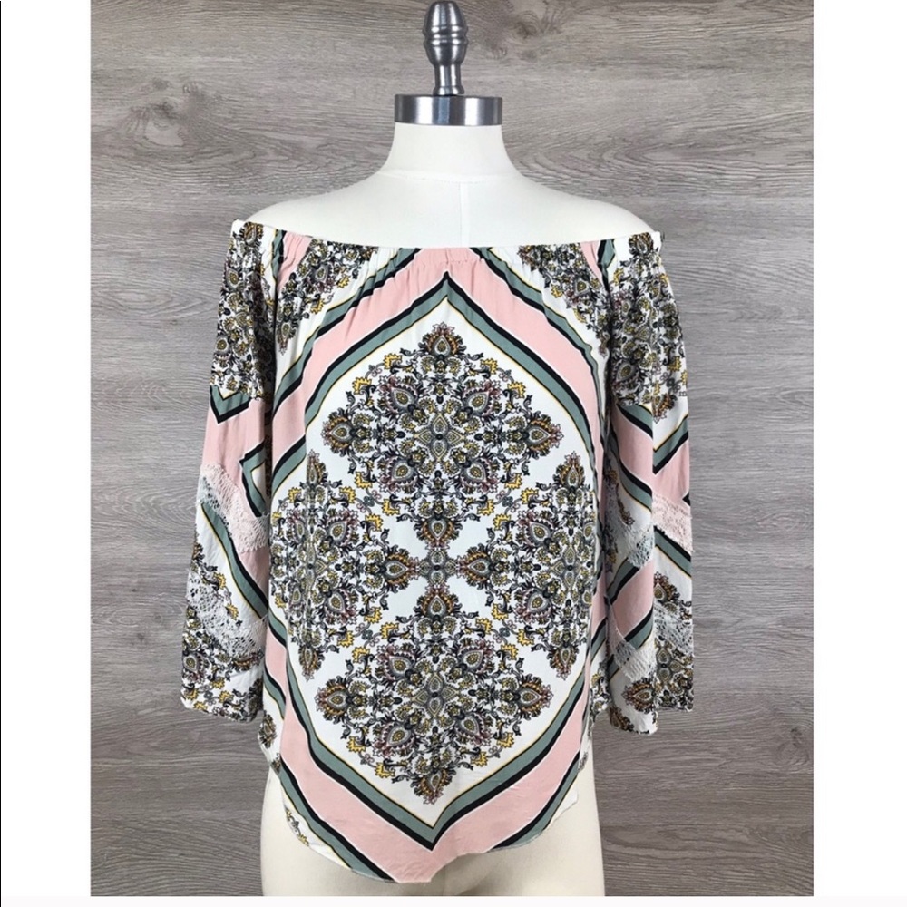 OFF THE SHOULDER BOHO TOP
